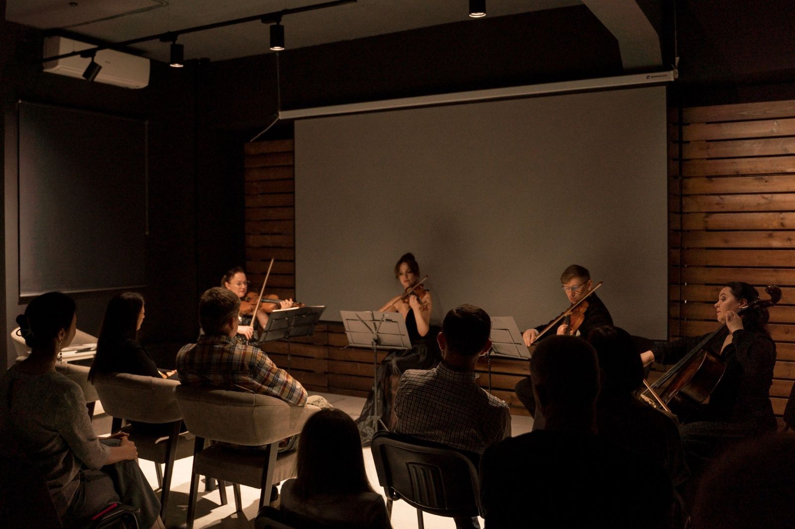 Открытие — подарок